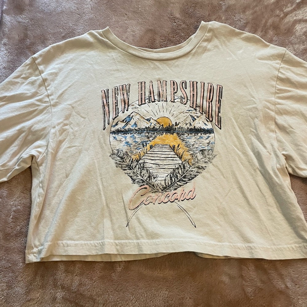 Garage New Hampshire graphic crop top